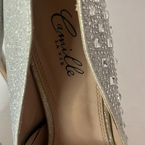 Camille La Vie Jeweled Silver High Heel Size 8 - Picture 4 of 8